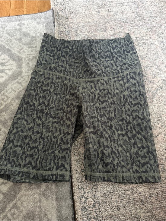 Old Navy Pants - Old Navy Active Olive & Black Patterned Leggings